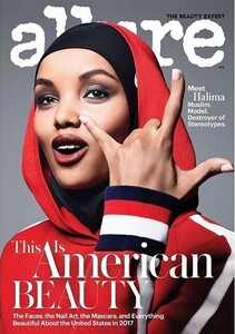 Halima Aden-Allure-Eua.jpg