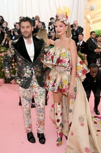 [1147442441] The 2019 Met Gala Celebrating Camp - Notes on Fashion - Arrivals.jpg