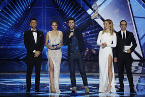 Bar+Refaeli+Eurovision+Song+Contest+2019+Grand+mKdutdwpYrfx.jpg