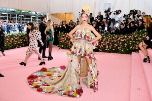 [1147424820] The 2019 Met Gala Celebrating Camp - Notes on Fashion - Arrivals.jpg