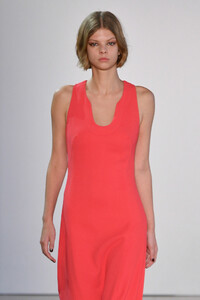 192352449_NoonNoorRunwayFebruary2019NewYorkFashioneEJGqGOj6jFx.thumb.jpg.cf653dbfe46428ba06d28f0984e2f20a.jpg