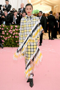Liu+Wen+2019+Met+Gala+Celebrating+Camp+Notes+Z5oB5vl52ltx.jpg