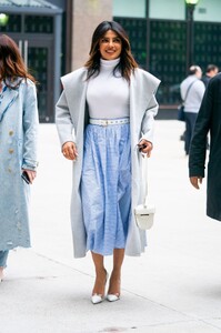        cho110519BZNimage110.jpg