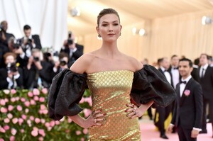 [1147416464] The 2019 Met Gala Celebrating Camp - Notes on Fashion - Arrivals.jpg
