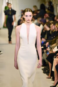 2038908549_BrandonMaxwellRunwayFebruary2019NewYorkkyUasPx1T77x.thumb.jpg.c221819b103b2f28f6f06895a0cf7139.jpg