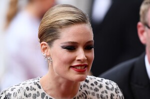 [1150757239] 'Once Upon A Time In Hollywood' Red Carpet - The 72nd Annual Cannes Film Festival.jpg