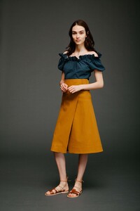 26-sea-pre-fall-17.thumb.jpg.9d44e7d20029ca2f01aba081618a8f6c.jpg