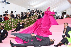 [1147404756] The 2019 Met Gala Celebrating Camp - Notes on Fashion - Arrivals.jpg