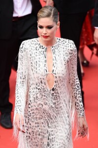 [1150757185] 'Once Upon A Time In Hollywood' Red Carpet - The 72nd Annual Cannes Film Festival.jpg