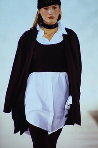 318624091_adrienne-vittadini-fw-1993(6).thumb.jpg.aa09564ce414603466de94e8918c0f01.jpg