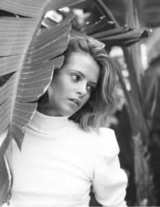323210757_EvelyneRose_NicoleRobertson(6).thumb.JPG.c597898097ae309ac8f52681106979d2.JPG