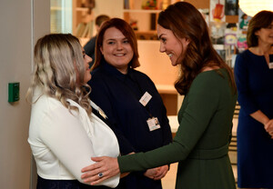 Duchess+Cambridge+Opens+Anna+Freud+Centre+akx07ImaOGqx.jpg