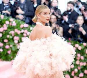 [1147449282] The 2019 Met Gala Celebrating Camp - Notes on Fashion - Arrivals.jpg