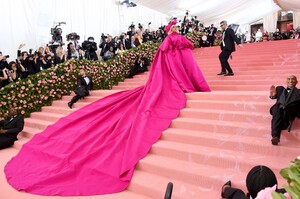 [1147404667] The 2019 Met Gala Celebrating Camp - Notes on Fashion - Arrivals.jpg