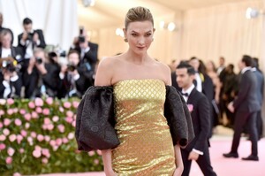 [1147416469] The 2019 Met Gala Celebrating Camp - Notes on Fashion - Arrivals.jpg
