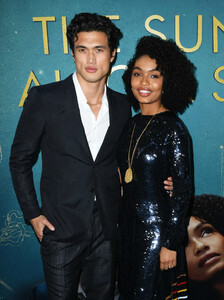 Yara+Shahidi+World+Premiere+Warner+Bros+Sun+0YYZ-kiNGO8x.jpg