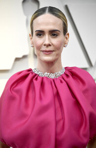 416171975_SarahPaulson91stAnnualAcademyAwardsArrivalsu7AZOIAOZgDx.thumb.jpg.d28fd1680778dfeb9bd7f92243abf909.jpg