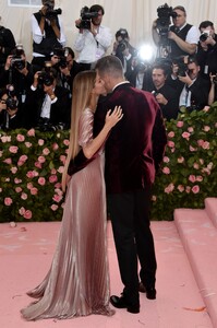 [1147433048] The 2019 Met Gala Celebrating Camp - Notes On Fashion - Arrivals.jpg