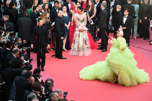 Deepika+Padukone+Pain+Glory+Dolor+Y+Gloria+QtaH0B_jjzXx.jpg