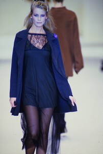 464432193_blumarine-fw-1994(15).thumb.jpg.bc2757b3cea0b923d631608f336be264.jpg