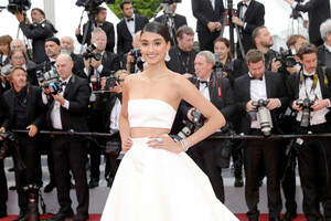 Neelam+Gill+Le+Belle+Epoque+Red+Carpet+72nd+DG57PgGv-nnx.jpg