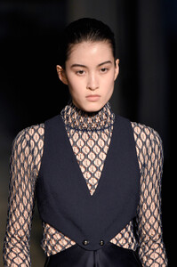 495609033_DionLeeRunwayFebruary2019NewYorkFashionJN4JPlXo3EQx.thumb.jpg.f8fcdd9adf70487095c3d5fbdbd5dadf.jpg