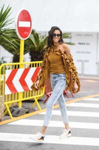       bru190519BZNimage6.jpg
