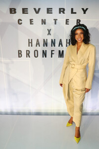 Hannah+Bronfman+Beverly+Center+x+Hannah+Bronfman+q-cT1i2vBYOx.jpg