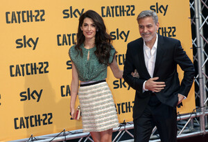 Amal+Clooney+Catch+22+Rome+Premiere+2IRMbngtsDax.jpg