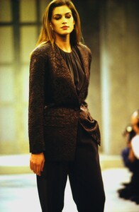 602189417_anne-klein-fw-1990(1).thumb.jpg.37de04cb7347d93616dd2c3a589870e7.jpg