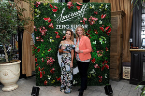 Jessie+James+Decker+Smirnoff+Zero+Sugar+Infusions+rFCDjaMMiVAx.jpg