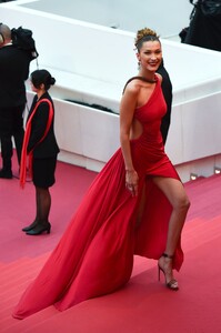 [1149875837] 'Pain And Glory (Dolor Y Gloria - Douleur et Gloire)' Red Carpet - The 72nd Annual Cannes Film Festival.jpg
