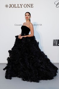 [1151230604] amfAR Cannes Gala 2019 - Arrivals.jpg