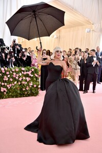 [1147404873] The 2019 Met Gala Celebrating Camp - Notes on Fashion - Arrivals.jpg