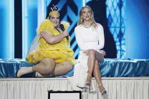 Bar+Refaeli+Eurovision+Song+Contest+2019+Grand+TVWjo-0-J9Jx.jpg