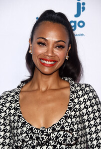 Zoe+Saldana+Perego+Jhpiego+Los+Angeles+Gala+cmxruGWrvzpx.jpg