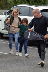        bev100519BZNimage113.jpg