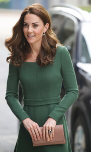 Duchess+Cambridge+Opens+Anna+Freud+Centre+oIk0yPtrF3wx.jpg