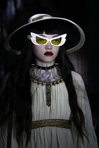 896849636_GucciCruise2020RunwayyCINfJdaTo3x.thumb.jpg.4b258af15a3a816ebacafe044c2c34c0.jpg