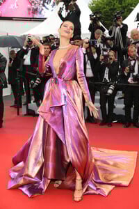 Les+Plus+Belles+Annees+Une+Vie+Red+Carpet+5q4cBzoL74tx.jpg