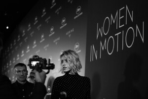 Anja+Rubik+Kering+Cannes+Film+Festival+Official+_EAI5SPxgjEx.jpg