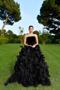 [1151236323] amfAR Cannes Gala 2019 - Portraits.jpg