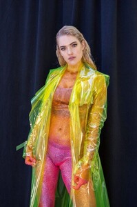 Caro.9.thumb.jpg.169c1d0bf45c1086f529b2da4949de63.jpg
