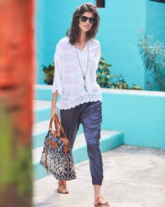 Johnny-Was-Spring-Summer-2019-Lookbook04.thumb.jpg.7499af0268bf7991c056dc30b93af6c3.jpg