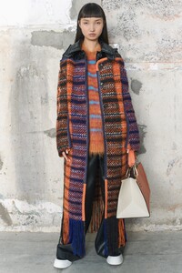 Marni-pre-fall-2019-collection-the-impression-011.thumb.jpg.af85a0f458c0f7cb5acee801517d5167.jpg