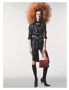 McDean_Vogue_UK_March_2019_06.thumb.png.11d9b700c74333923484b6416343f9ab.png