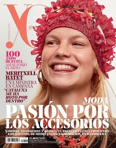 Nadine-Leopold-Beauty01.thumb.jpg.7fb38db209c3b4c65ce8c1662024233d.jpg