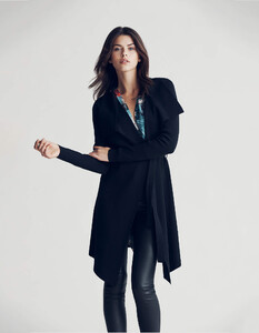 PO1904_P5_NewSeasonKnitwear_Lookbook_04@2x.thumb.jpg.cf7b23c0a759a92b642a24dcce9a25f9.jpg