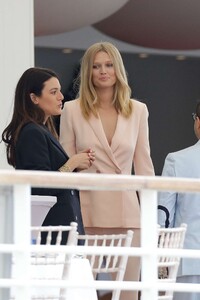 Toni-Garrn-at-Eden-Roc-Hotel-in-Cannes-02.jpg