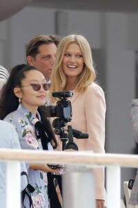 Toni-Garrn-at-Eden-Roc-Hotel-in-Cannes-04.jpg